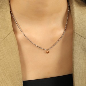 Collana con Ciondolo a Cuore Placcato Oro in Acciaio Inossidabile Ipoallergenico <span class=keywords><strong>per</strong></span> Donne - Product Image 4