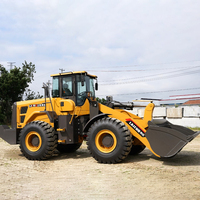 Tersedia Wheel Loader/Front End Loader dengan Kapasitas Angkut 5-5,5 Ton, Berat Badan 16800kg, dan Tinggi Angkat Maksimum 5220mm