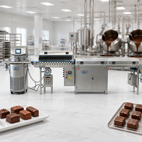 Continue automatische chocolade tempererende smeltmachine met koeltunnel en overtrekfunctie, hoge productiviteit, 25-100L noten fruit