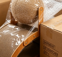 Arbre à chat moderne avec hamac, niche, griffoir multi-niveaux en sisal, compact pour intérieur