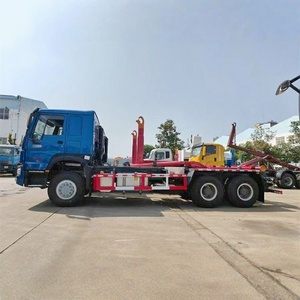Camion à ordures HOWO 6X4 de bonne qualité avec bras de ramassage, camion à ordures détachable avec benne à vendre - Product Image 5