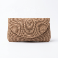 Sac à main bohème en raphia tressé violet tendance avec rabat à motif géométrique, sac bandoulière léger pour les vacances d'été pour femmes