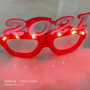 Grande pazzo felice di plastica flash HA CONDOTTO le luci del partito occhiali 2021 nuovo anno occhiali