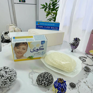 สบู่ก้อนอาบน้ำฆ่าเชื้อไวท์เทนนิ่งฟื้นฟูผิว ขายดีปี 2026 พร้อม SPF 30 ผสมวิตามินอีและสารสกัดจากสมุนไพร - Product Image 3