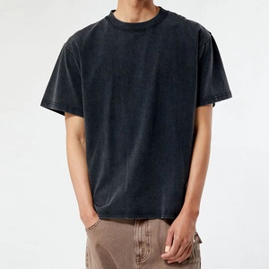 Camiseta Oversize de Algodón 100% Pesado Negra de Alta Calidad con Hombros Caídos y Corte Holgado para Hombre - Camiseta Lisa de Verano - Product Image 1