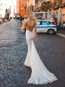 Robe de mariée personnalisée pour femme 2025 – Sexy et élégante, col <span class=keywords><strong>en</strong></span> <span class=keywords><strong>V</strong></span> profond, manches courtes, dentelle exquise, décolleté dos nu, jupe sirène - Product Image 3