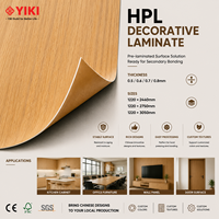 Plaque HPL décorative effet bois sur mesure 1220 x 2440 mm pour projets de meubles, panneaux muraux et surfaces de portes