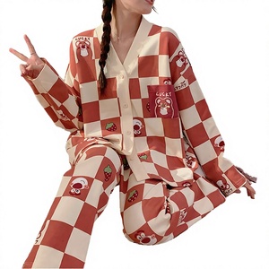 Conjuntos de Pijamas Térmicos Suaves para Mujer al por Mayor, para Invierno y Otoño, con Serigrafía - Product Image 2