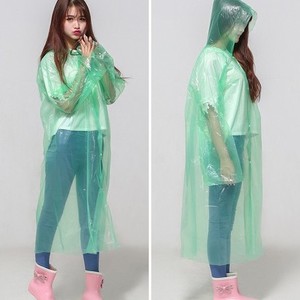 Imperméable jetable en PE pour adulte, unisexe, pour les voyages et les activités de plein air, vert, léger, taille unique, avec capuche - Product Image 5