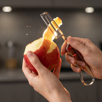Éplucheur manuel de légumes en acier inoxydable de qualité alimentaire, trancheuse à julienne pivotante, éplucheur de fruits et légumes pour la préparation culinaire