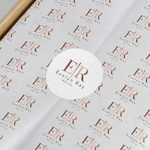 Étiquettes autocollantes rondes Evelyn Ray en papier avec estampage doré, durables, pour l'emballage des produits de soins personnels - Product Image 1