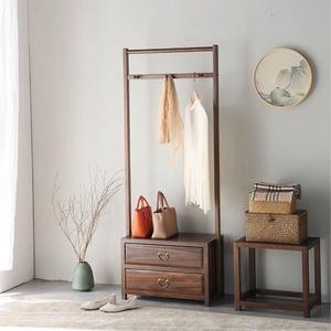 Porte-manteau pliable de style chinois moderne en bois de noyer, autoportant pour salon, chambre et usage domestique - Product Image 3