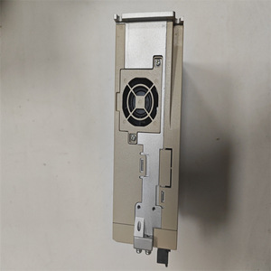 Module de commande de servomoteur Yaskawa SGM7A-10AFA61 - Product Image 4