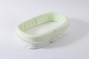 Nido de Bebé de Lujo 100% Algodón con Mosquitera, Cuna Portátil para Recién Nacidos, Colchón y Almohada para Dormir Seguro - Product Image 2