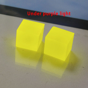 Material sin cortar de color amarillo fluorescente, sintético, Ce GAGG, granate de gadolinio-aluminio-gallio, en bruto para la fabricación de gemas sueltas - Product Image 6