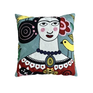 Funda de Cojín para Sofá de Algodón Bordada a Mano con Diseño de Personajes de Fantasía, Estilo Picasso Clásico, Popular en India - Product Image 3