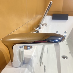 Bañera de Hidromasaje Rectangular para Baño, Acrílica, Blanca, Portátil, con 16 Jets - Product Image 5