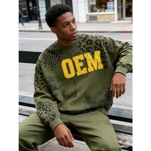 Sweat-shirt à col rond pour homme, imprimé léopard vieilli, 400 GSM, broderie appliquée, impression personnalisée OEM - Product Image 3