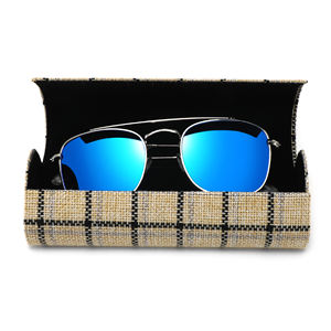 Солнцезащитные очки унисекс с логотипом UV400 - Product Image 4