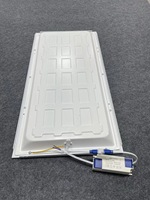 Carré 600X600 1200X600 1200X300 Panneau lumineux LED rétro-éclairé monté sur une surface plane