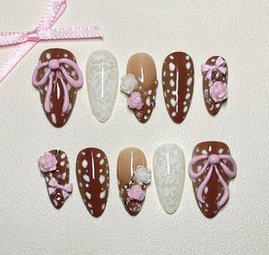 Set de Uñas Rosadas para el Día de San Valentín con Perlas 3D, Uñas Postizas de Ojo de Gato Azul y Rojo, Uñas Personalizadas Pintadas a Mano de Alta Calidad - Product Image 1