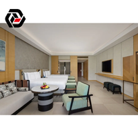 Meubles de suite d'hôtel 5 étoiles modernes et personnalisés, style tropical côtier, en bois de chêne massif, écologiques et durables, lits King/Queen