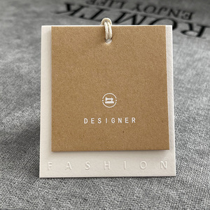 Tùy Chỉnh Sang Trọng Dập Nổi Logo Màu Be Giấy Kraft Giấy Treo Tag Thiết Lập Kết Cấu Thẻ Giấy Biểu Tượng Cá Nhân Thẻ Giấy Cho Quần Áo - Product Image 3