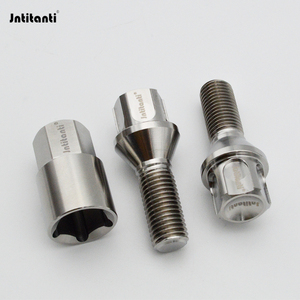 Jntitanti M12 * 1.5*28mm écrou de roue en titane avec clé cône siège <span class=keywords><strong>antivol</strong></span> couleur argent Gr.5 pour <span class=keywords><strong>BMW</strong></span> état nouveau - Product Image 1