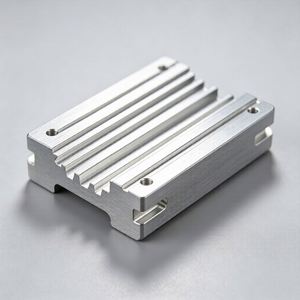 ฮีทซิงค์อะลูมิเนียมขึ้นรูปด้วยเครื่อง CNC สำหรับงานกลึง สำหรับระบายความร้อนอุปกรณ์อิเล็กทรอนิกส์ ผลิตตามแบบ จากกวางตุ้ง - Product Image 1