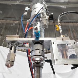 Machine de remplissage d'<span class=keywords><strong>a</strong></span>érosols semi-automatique personnalisée en usine pour les boissons, les verres, les crèmes solaires, les peintures en <span class=keywords><strong>a</strong></span>érosol, grande capacité 1200-1600 - Product Image 4