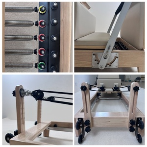 Máquina de Pilates Reformer Plegable de Madera de Roble Blanca, Portátil y Compacta para Uso en Casa o Estudio - Product Image 2