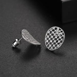LUOTEEMI D'avanguardia AAA Zircone Cubico Pavimentato Orecchino <span class=keywords><strong>per</strong></span> la Giovane Donna Alla Moda Accessorio Dei Monili - Product Image 5