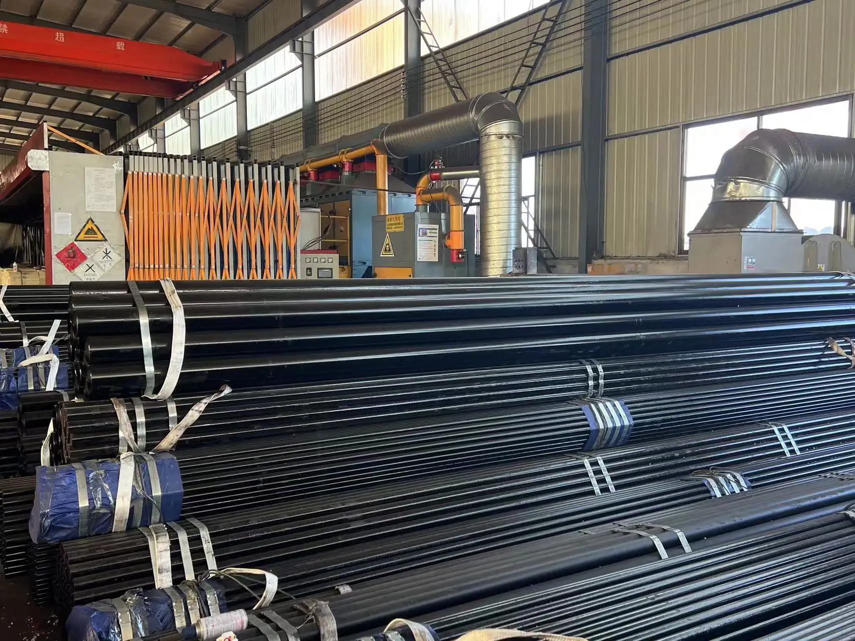 most popular black painted steel seamless tube Pipelines for the transportation of natural gas