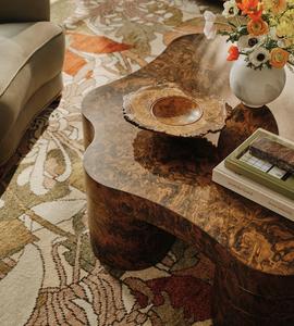 Table basse sur mesure en placage de bois de ronce de style Mid-Century, forme irrégulière organique, base en bois massif, pour salon et canapé - Product Image 2
