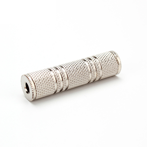 Convertidor de Audio auxiliar hembra a hembra de 3,5mm de 3 polos de Metal para ordenador DVD <span class=keywords><strong>MP3</strong></span> teléfono móvil TV altavoz de coche - Product Image 2