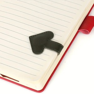 Marcadores de Libros Magnéticos con Diseño de Biblia, Clips de Páginas de Cuero PU, Accesorios para la Escuela y Oficina - Product Image 3