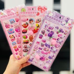 Autocollants souples en PP, mignons, en forme de pêche, compressibles, imperméables, décoratifs, à motifs de dessins animés, de forme irrégulière, en matériau PP, pour la décoration intérieure - Product Image 1