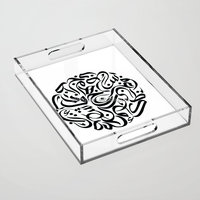 Plateau en acrylique transparent avec motif doré en calligraphie arabe