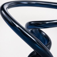 Bague ouverte en acier inoxydable bleu nuit, motif spirale, sculpture abstraite d'art moderne, vente en gros pour projets hôteliers