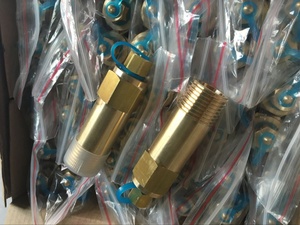 Enchufe de prueba extendido de latón para presión o <span class=keywords><strong>temperatura</strong></span>, 1/<span class=keywords><strong>2</strong></span> in NPT X <span class=keywords><strong>3</strong></span> in Long - Product Image 6