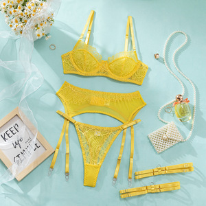 Ensemble de lingerie 4 pièces sexy en dentelle française pour femme, soutien-gorge push-up minimisant, <span class=keywords><strong>porte</strong></span>-<span class=keywords><strong>jarretelles</strong></span>, string, lanières de jambe, transparent et fin, vente en gros, personnalisé, OEM - Product Image 5