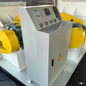 Machine industrielle de mélange et d'extrusion sous vide en acier inoxydable pour argile, poterie et studio de céramique - Product Image 3