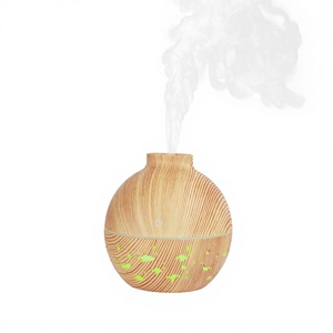 Difusor de Aroma Creativo con Diseño de Madera YX-010Y, Humidificador USB de 130 ml con Luz Nocturna, Regalo para el Hogar - Product Image 2