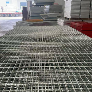 شبكة تصريف من الفولاذ المقاوم للصدأ قابلة للتركيب لنظام التصريف تحت الأرض في الملاعب الرياضية الخضراء، متينة - Product Image 5