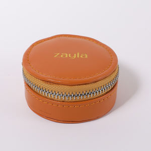 Boîte à bijoux ronde en velours avec fermeture éclair, personnalisable avec logo, en cuir, mignonne et compacte, pour colliers, boucles d'oreilles et bracelets - Vente en gros - Product Image 3