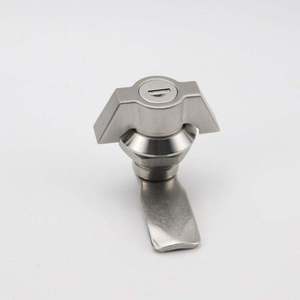Cerradura de leva AISI 316 con llave <span class=keywords><strong>1333</strong></span>, perilla de ala de puerta de armario Industrial de acero inoxidable - Product Image 1