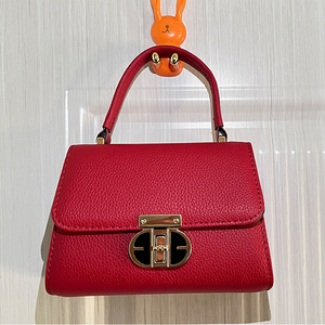 กระเป๋าแฟชั่นขายส่งรุ่นใหม่ล่าสุดปี 2025 กระเป๋าสะพายผู้หญิงสุดหรู ราคาถูก กระเป๋าถือและกระเป๋าสะพายข้างผู้หญิงขายส่ง - Product Image 2