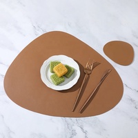 Haute qualité luxe marron rétro Rectangle ovale motif peau de vache personnalisé en cuir Table napperon Place américain