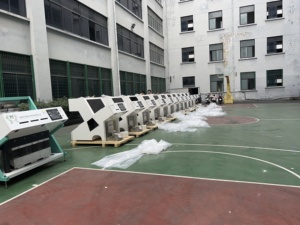 เครื่องคัดแยกเมล็ดพริกด้วยระบบ AI หุ่นยนต์คัดแยกสีเมล็ดพริกจากจีน WENYAO - Product Image 5