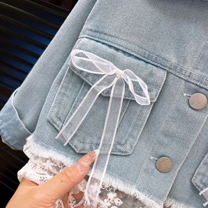Set di <span class=keywords><strong>Abbigliamento</strong></span> Casual Primaverile e Autunnale per Bambine, Giacca in Denim con Applicazioni in Pizzo e Jeans, Design Alla Moda in Due Pezzi - Product Image 4